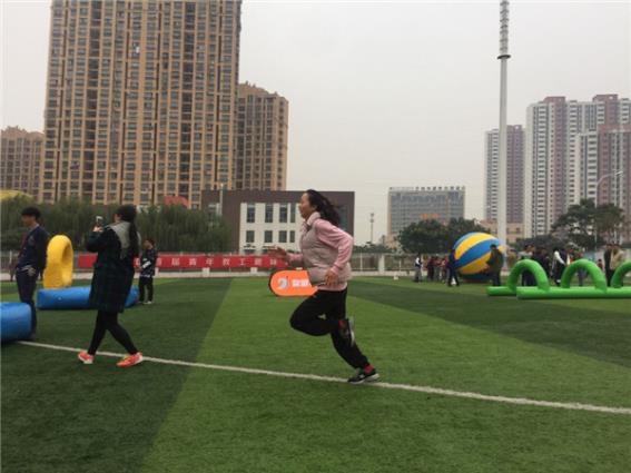 https://wxltsy.wxlxjy.com/contents/sitefiles2024/10123963/images/5024285.jpeg